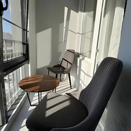Rue des Verlain Apartment *
